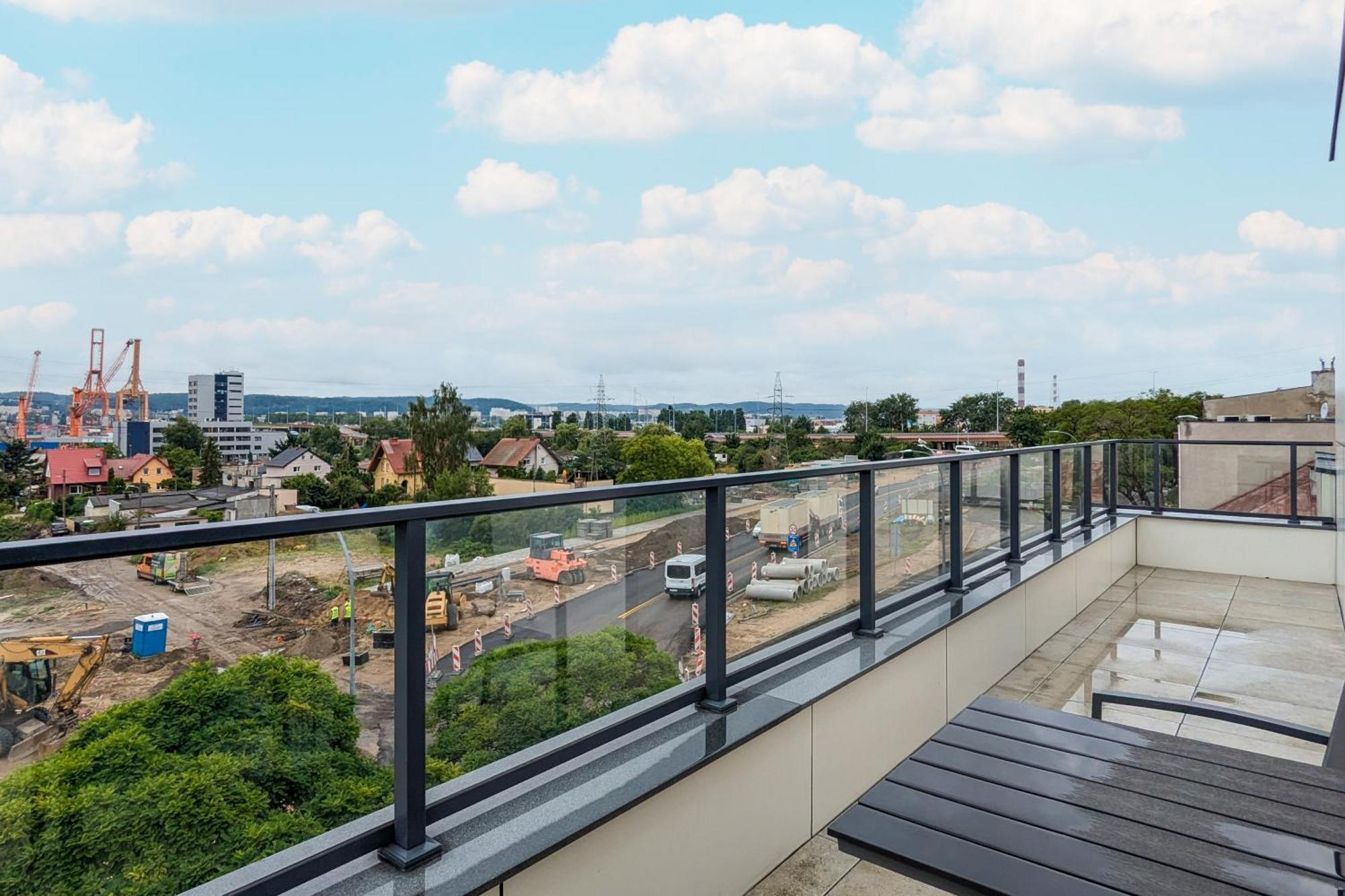Apartport Wyjatkowe Apartamenty Z Widokiem Na Port W Gdyni By Noclegi Renters Gdynia Dış mekan fotoğraf