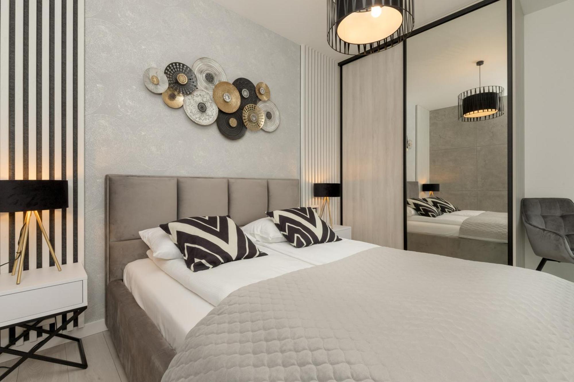 Apartport Wyjatkowe Apartamenty Z Widokiem Na Port W Gdyni By Noclegi Renters Gdynia Dış mekan fotoğraf