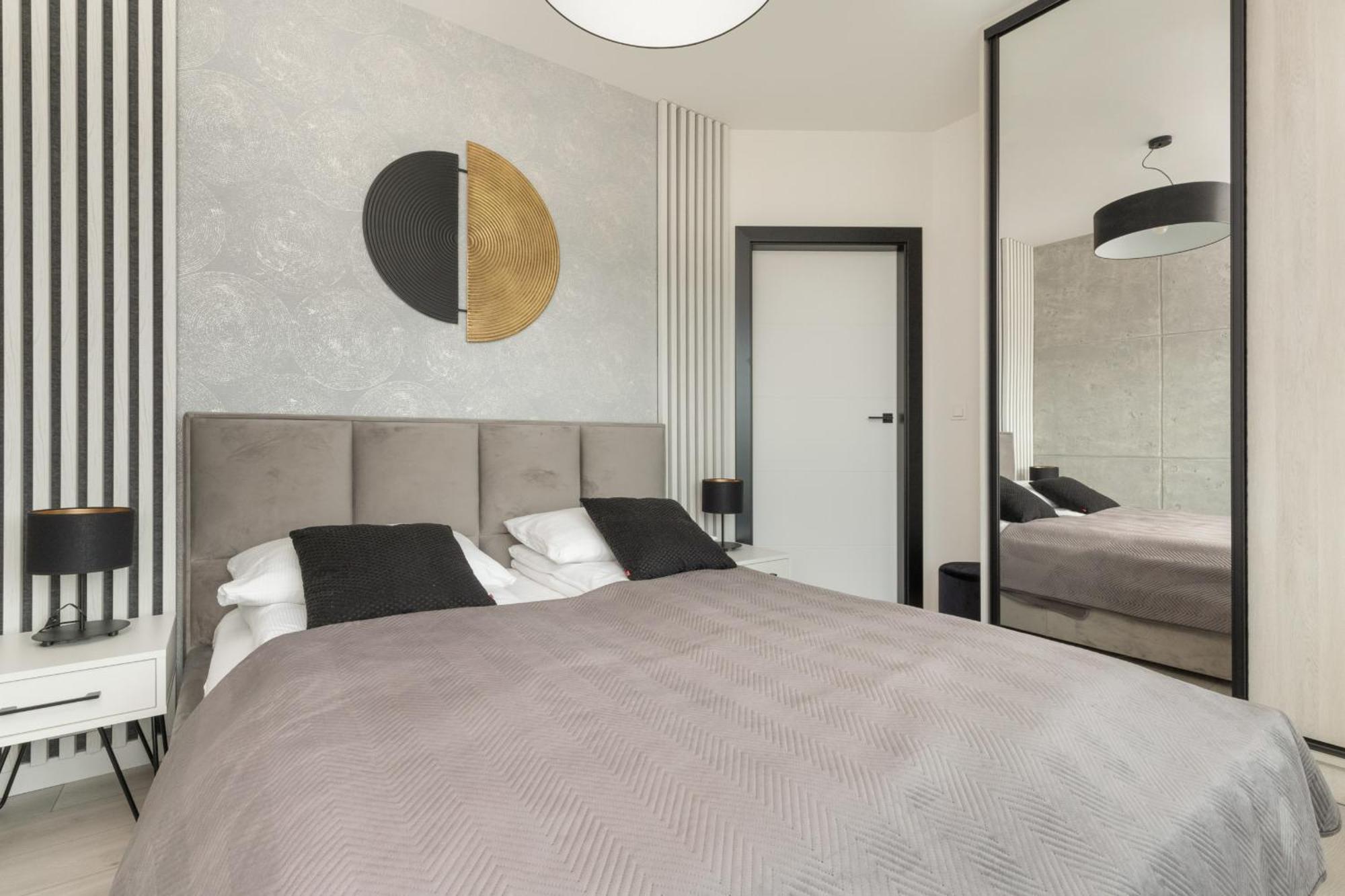 Apartport Wyjatkowe Apartamenty Z Widokiem Na Port W Gdyni By Noclegi Renters Gdynia Dış mekan fotoğraf